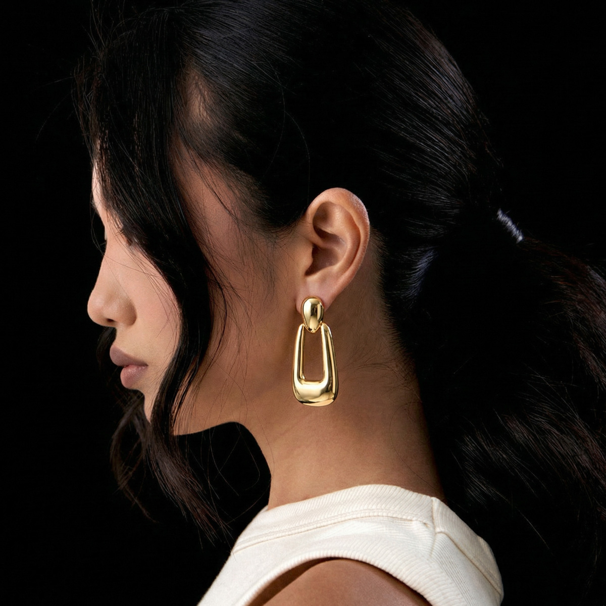 Brinco Elegance Dourado Flow