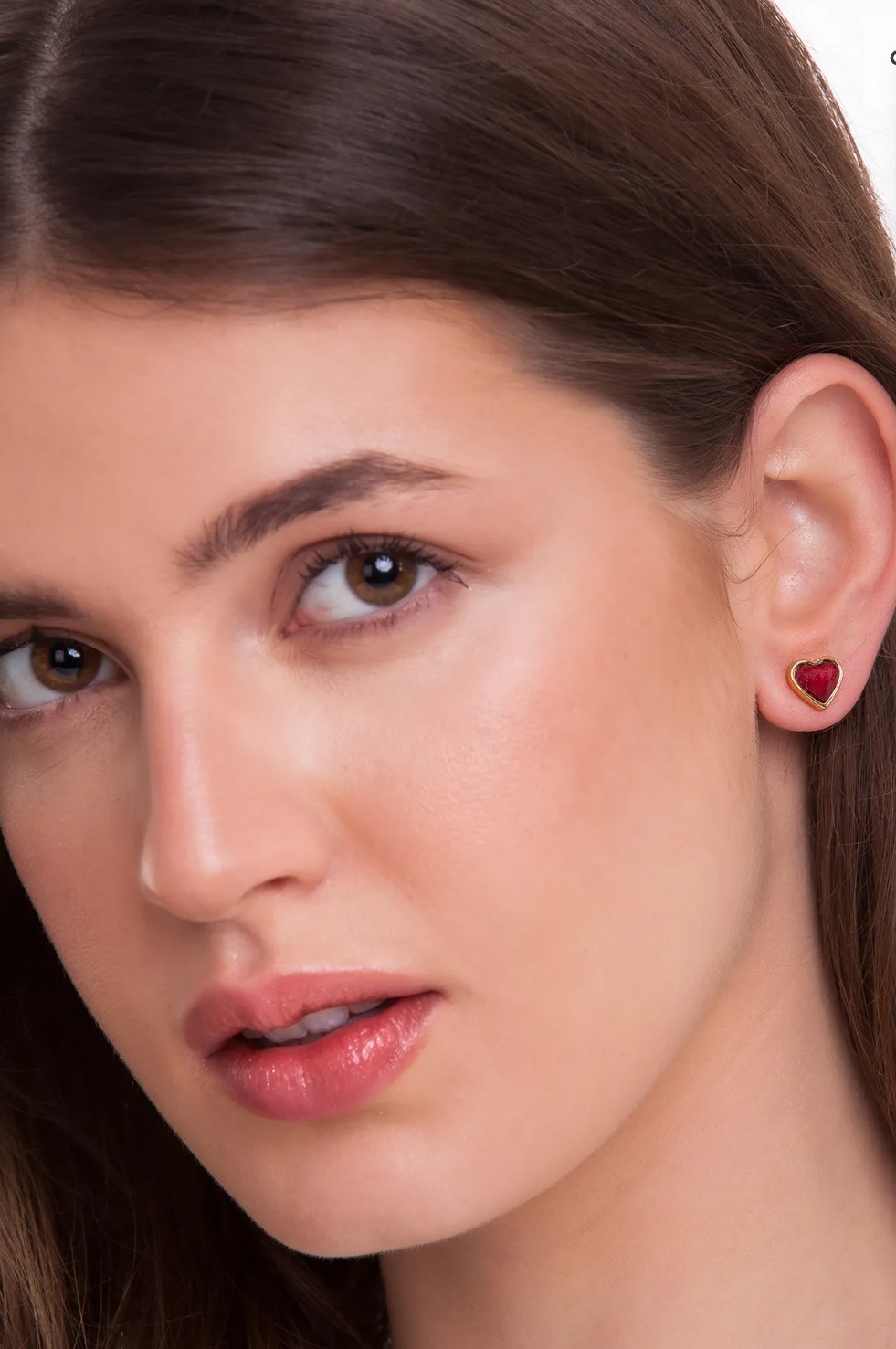 Brinco Love com Feldspato Vermelho