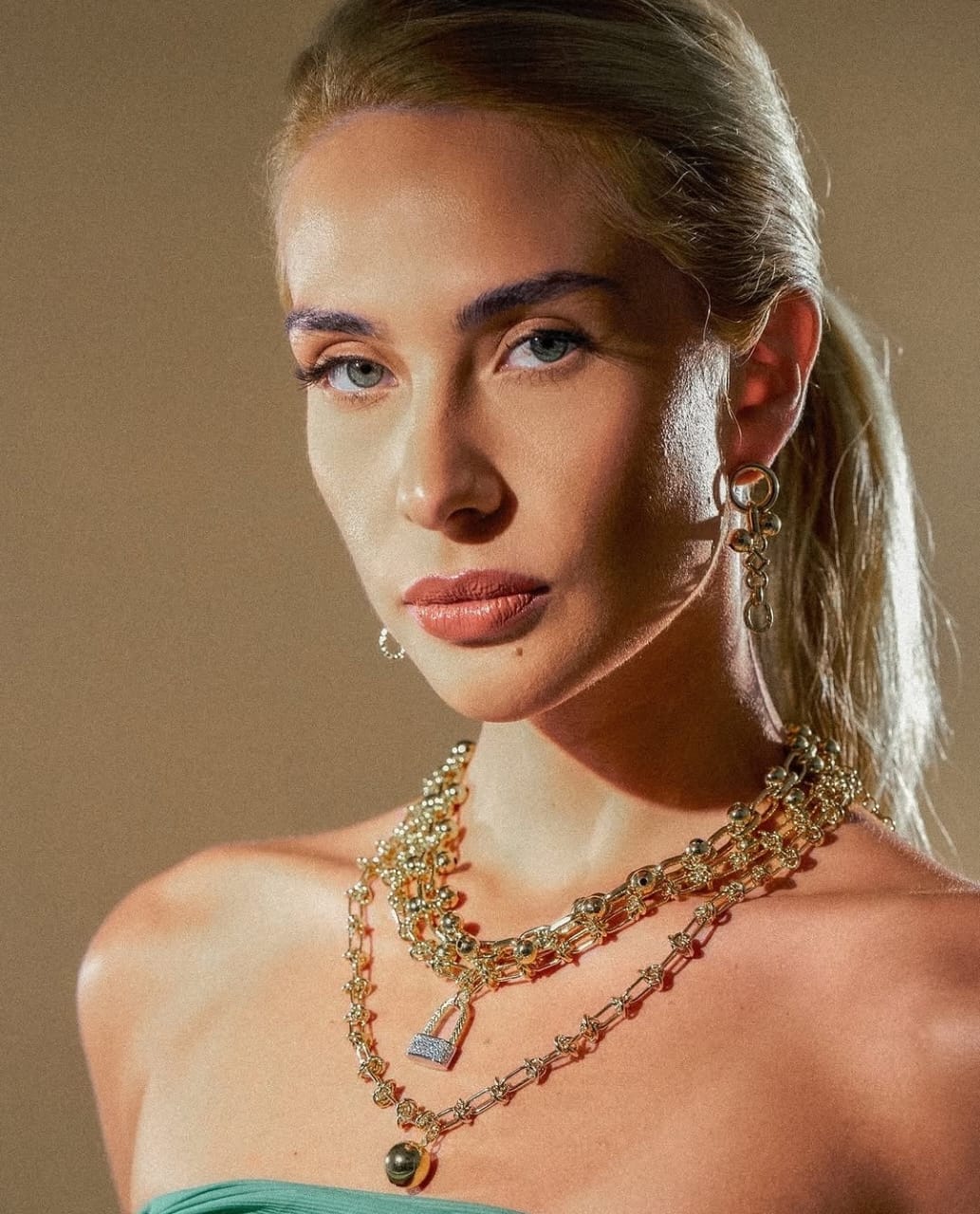 Colar Ava Ouro Duplo