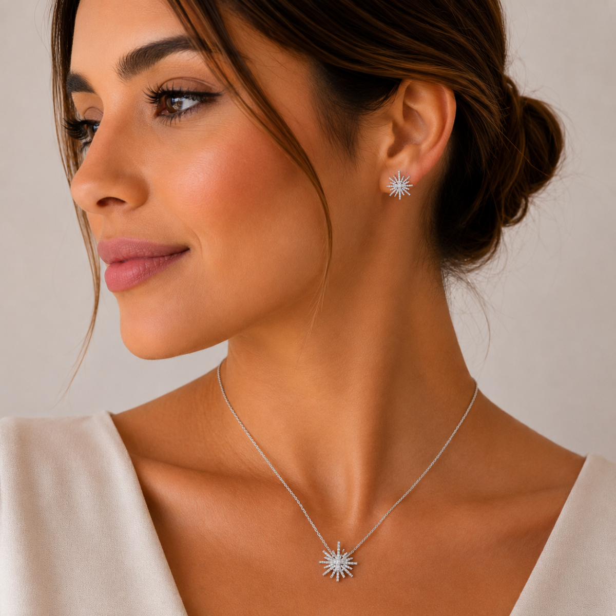 Colar Estrela Supernova Moissanite