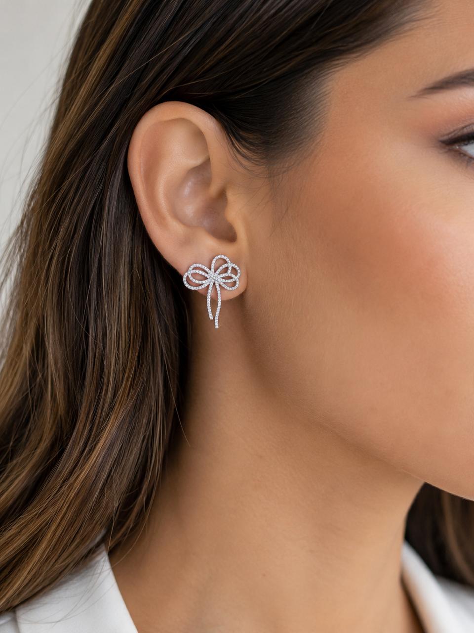 Brinco Laço Moissanite