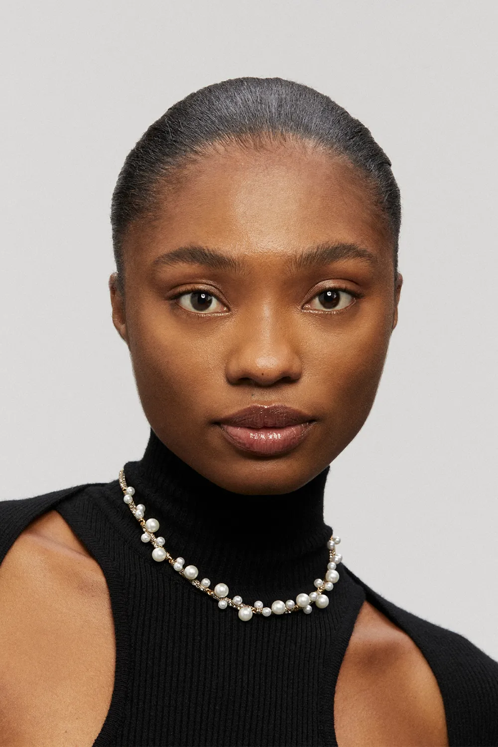 Choker Strass e Pérolas Fascínio